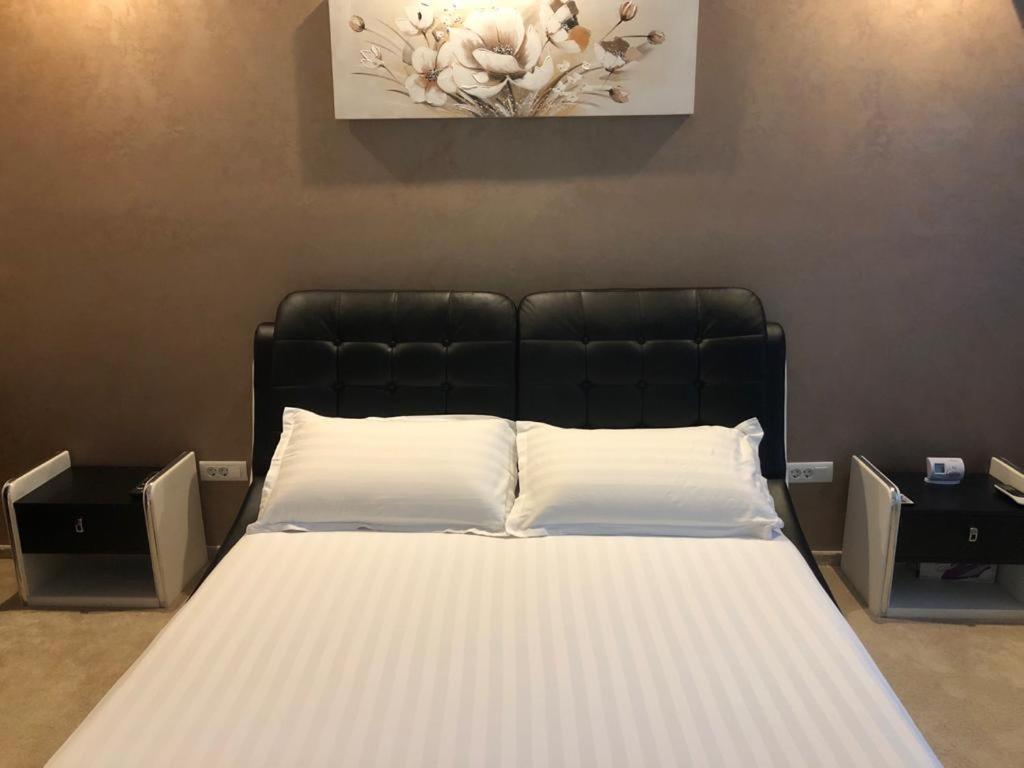 Appartement Cezara à Galaţi Extérieur photo
